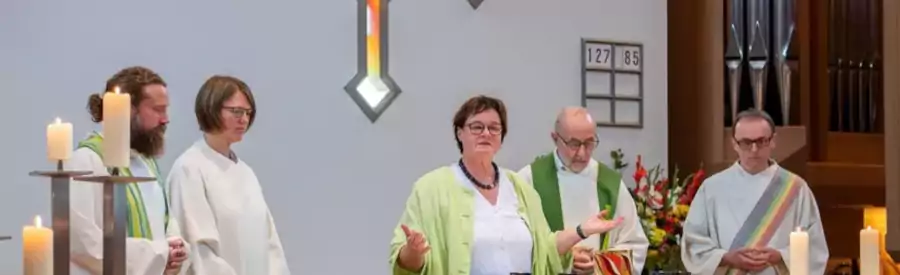 /20221105_rm_zeny_budou_kazat_liturgie_bude_synodalni/featured-image-preview.webp /20221105_rm_zeny_budou_kazat_liturgie_bude_synodalni/featured-image-preview.webp